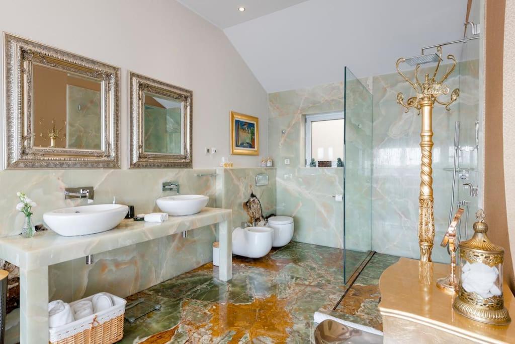 Casa Del Mare Villa *